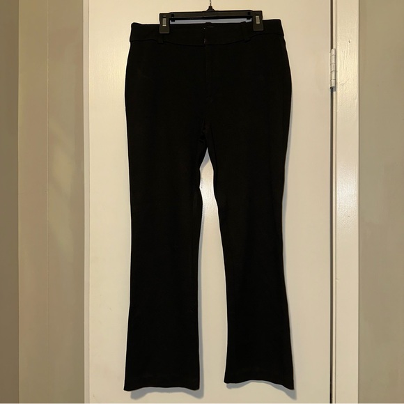 Madewell Pants - Madewell F5600 Cali Crop Demi-Boot Pants. Black Twill, Women's Size 6
